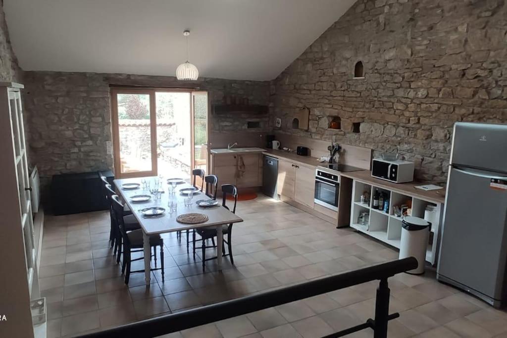 Maison De Charme Avec Jardin Cousance Buitenkant foto